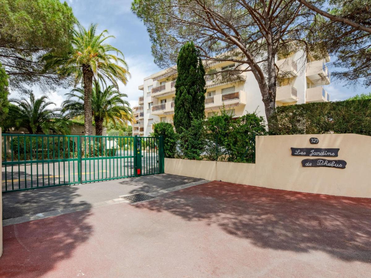 Apartment Les Jardins De Phebus By Interhome Frejus Luaran gambar