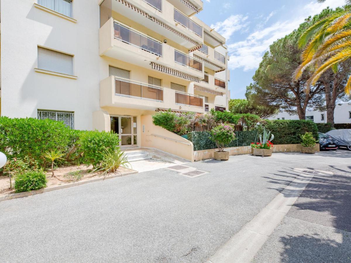 Apartment Les Jardins De Phebus By Interhome Frejus Luaran gambar